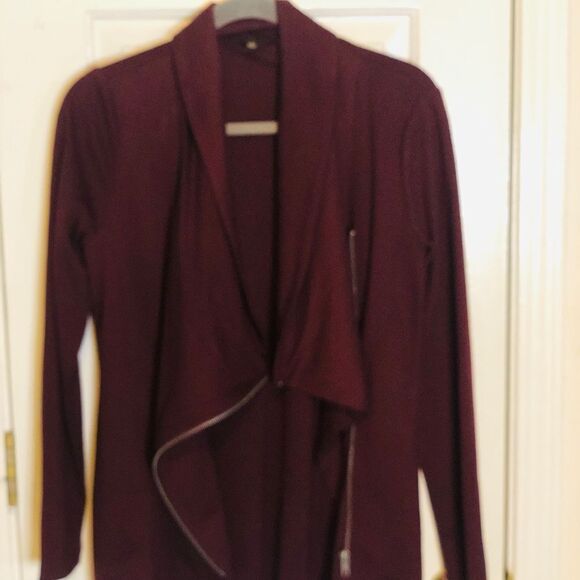 Cupio Women's Burgundy Full Zipper Long Sleeves Sweater Size Small - Picture 8 of 8